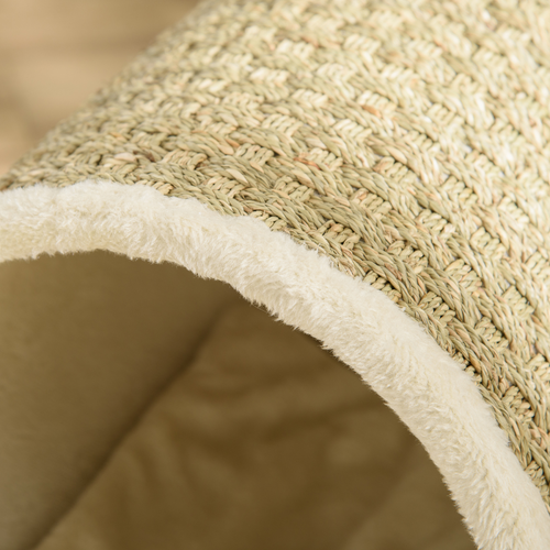 The Ultimate Elevated Cat Haven – A Must-Have for the Modern Cat Home